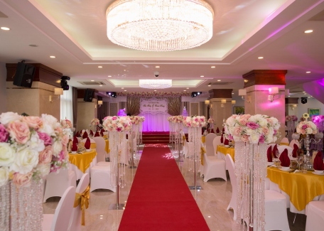 /en/services/trung-tam-tiec-cuoi.html