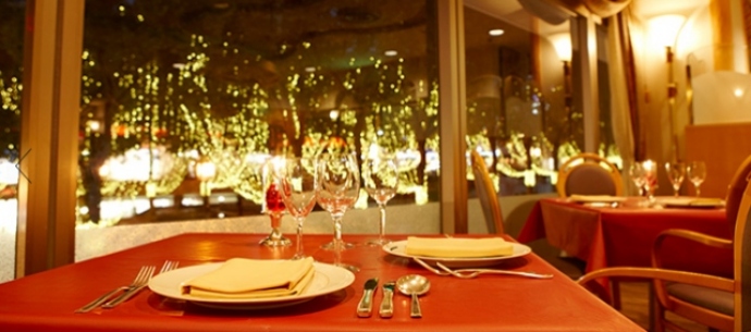 restaurant